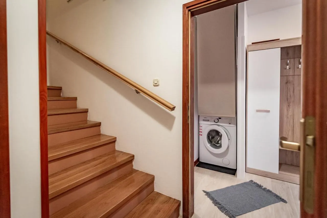 Apartment Edi 1 Пула 0*,